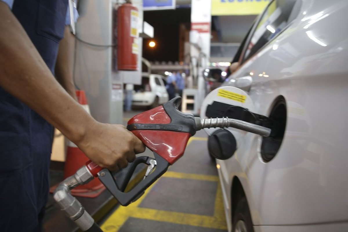 [Nordeste registra gasolina mais cara do Brasil em julho, diz Ticket Log]