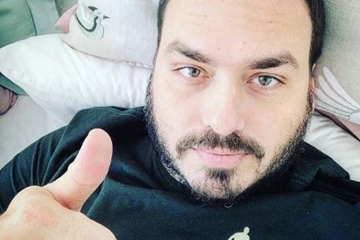 Carlos Bolsonaro é internado com suspeita de cálculo renal ...