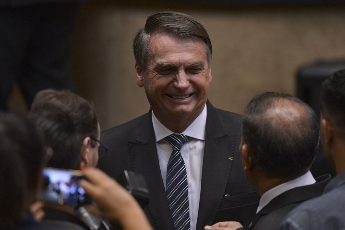 [Bolsonaro volta ao município onde sofreu atentado, em primeiro ato de campanha de reeleição]