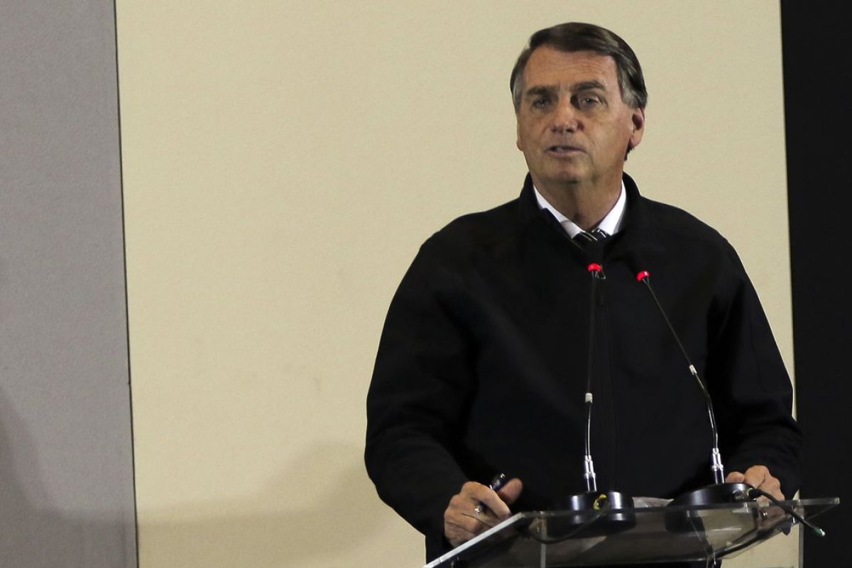 [Bolsonaro lidera intenções de votos em Mato Grosso, mostra Instituto Ideia]