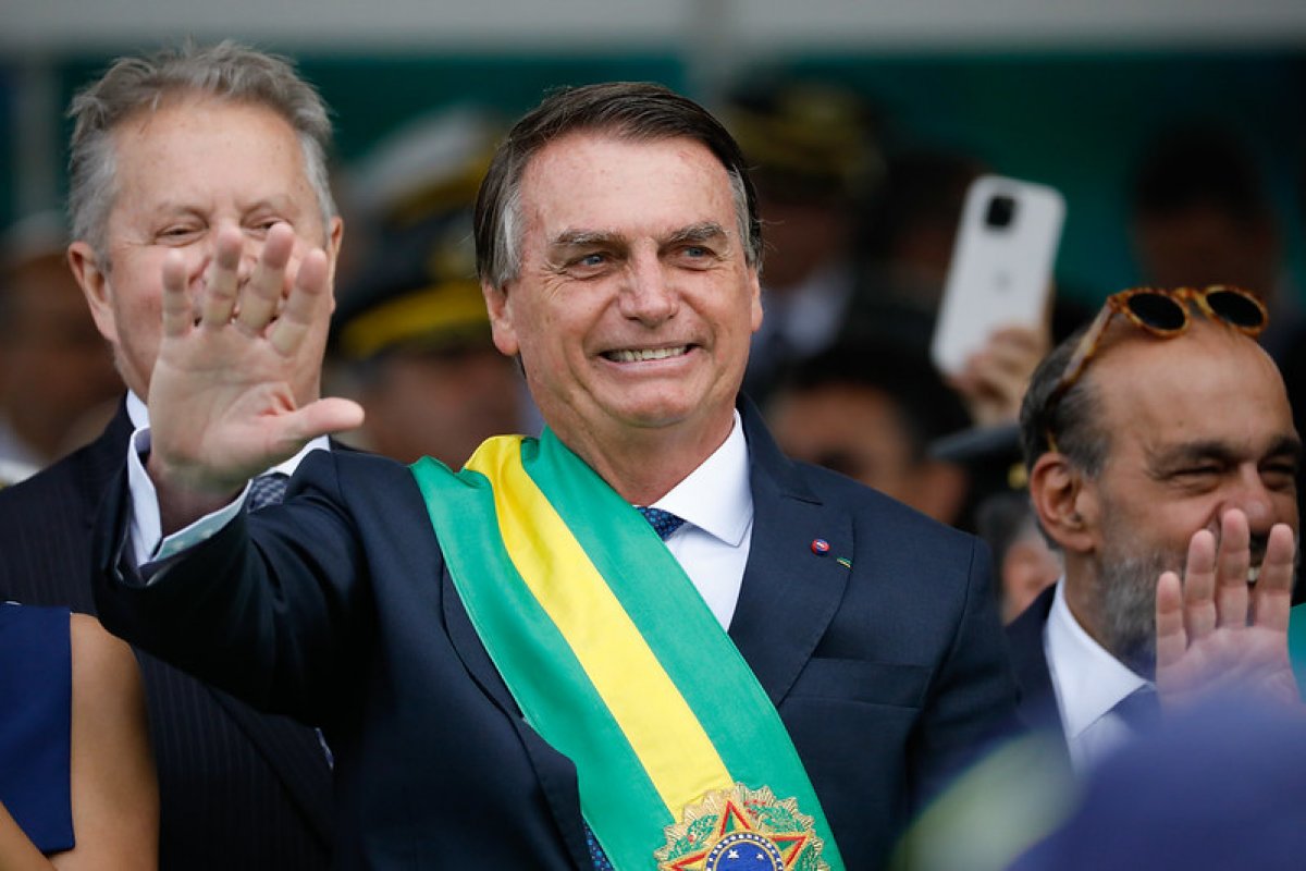 [Defesa de Bolsonaro diz ao TSE que não houve 'usurpação ilegal' do 7 de setembro]