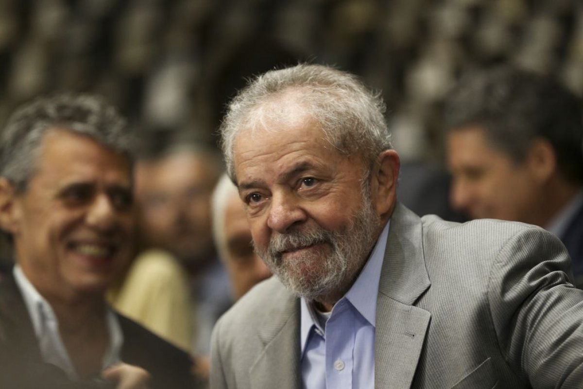 [Eleições: pesquisa Datafolha revela preferência por Lula entre os eleitores baianos]