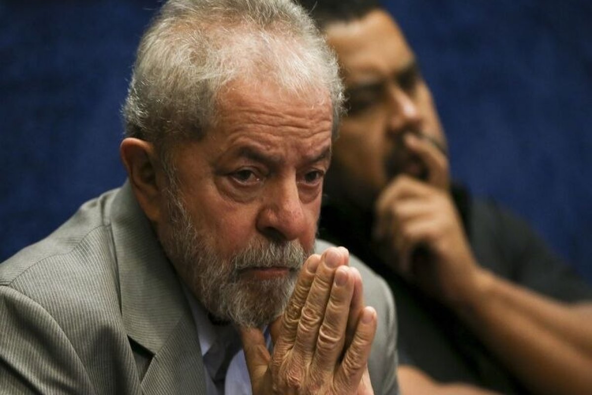 [Lula (PT) pode ser prejudicado pela abstenção no segundo turno]