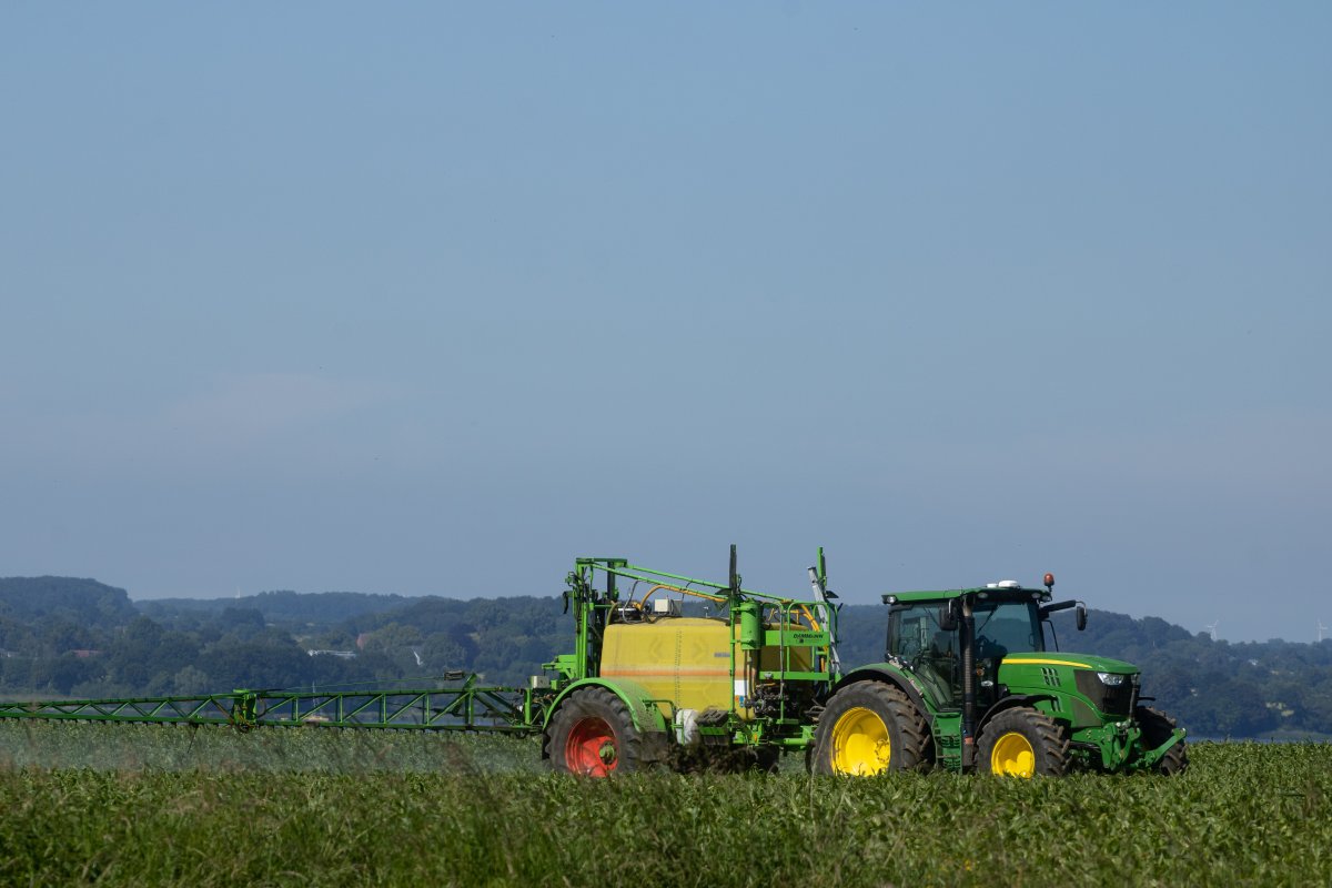 [Consumo de fertilizantes crescerá em 2023 no Brasil com queda de preços, diz análise]