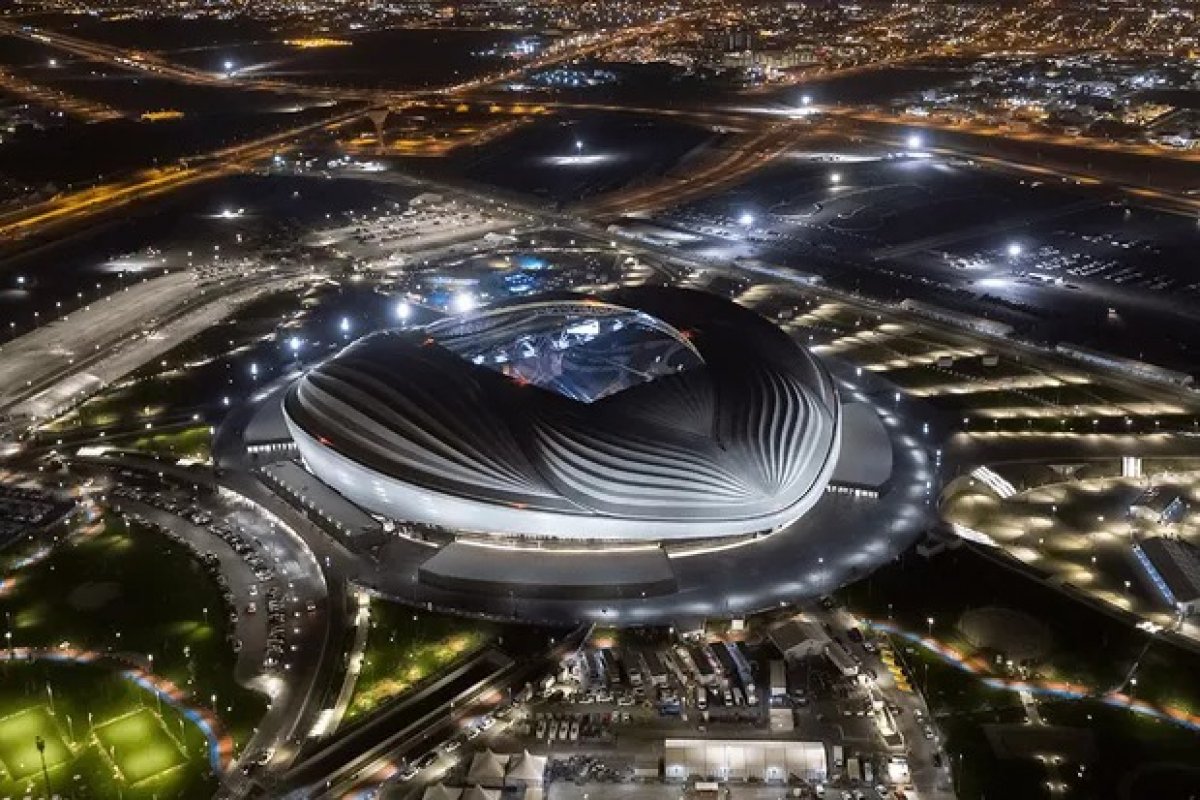 [Qatar gasta 13 vezes mais valor que o Brasil na organização da Copa do Mundo ]