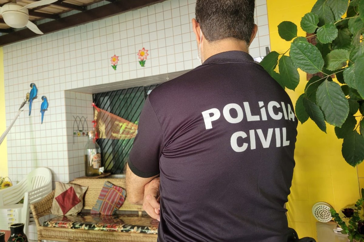 [Policiais são presos por homicídio em Amargosa (BA)]
