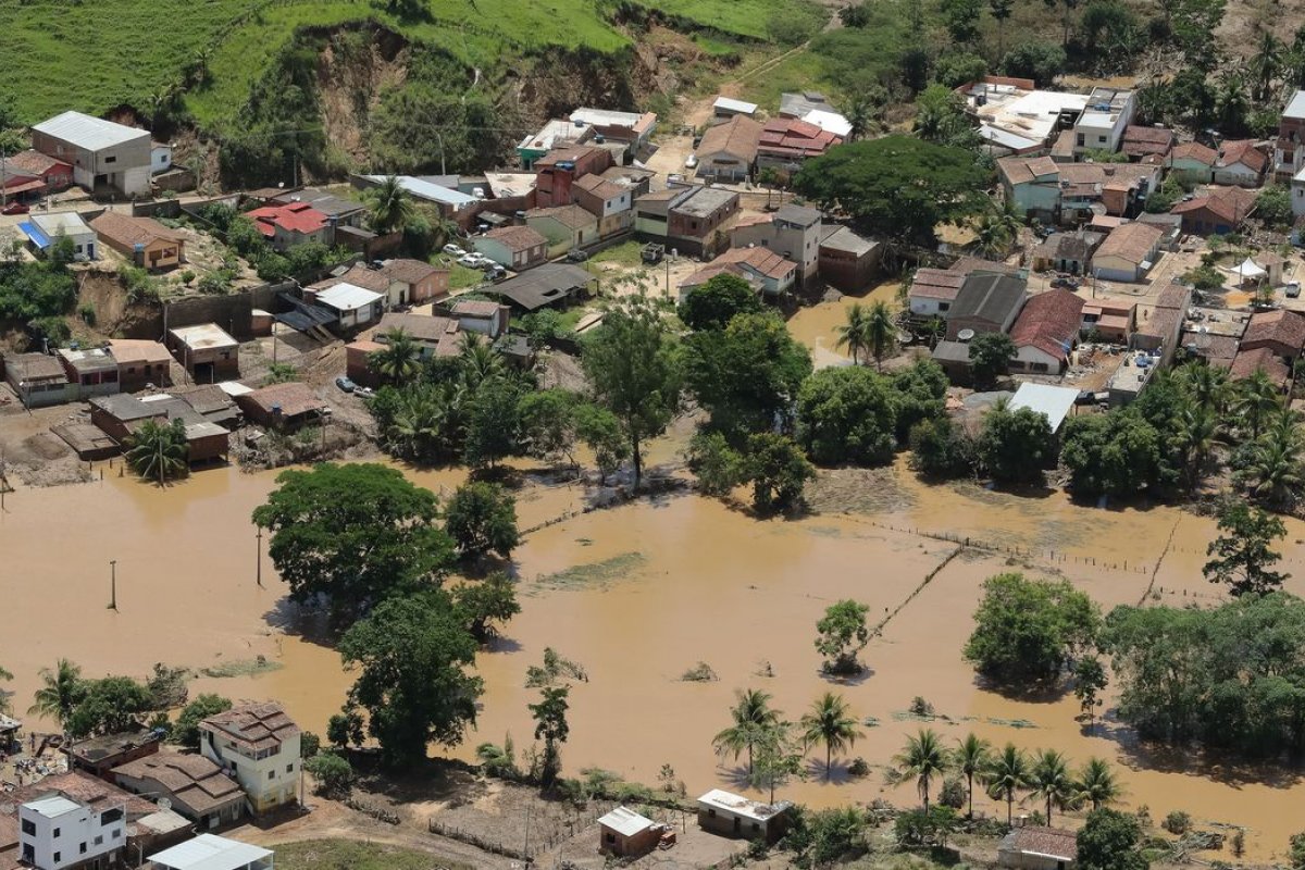 [Bahia e Espírito Santo tem situação de emergência por chuvas; no Ceará, por seca]