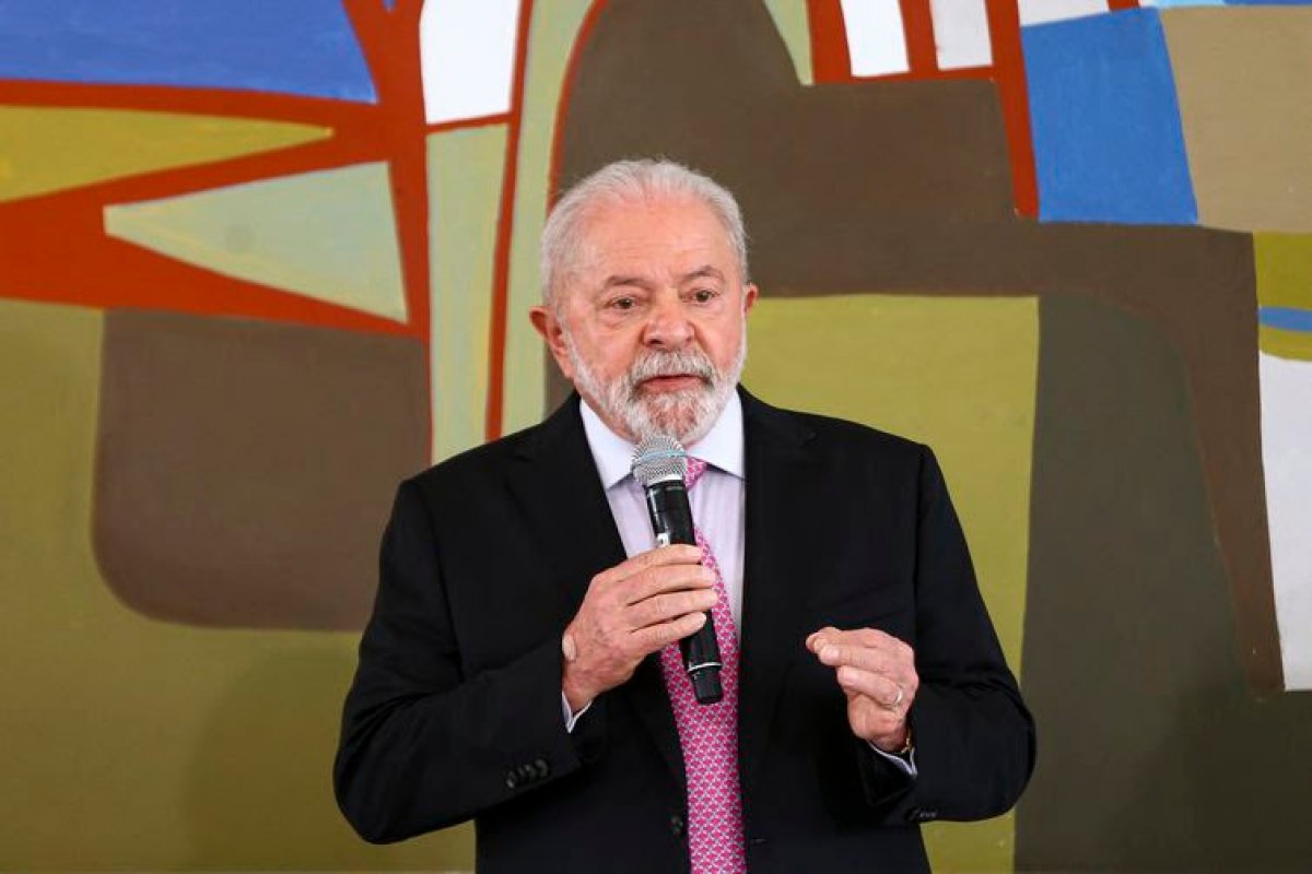[Datafolha: pessimismo com economia aumenta no governo Lula]