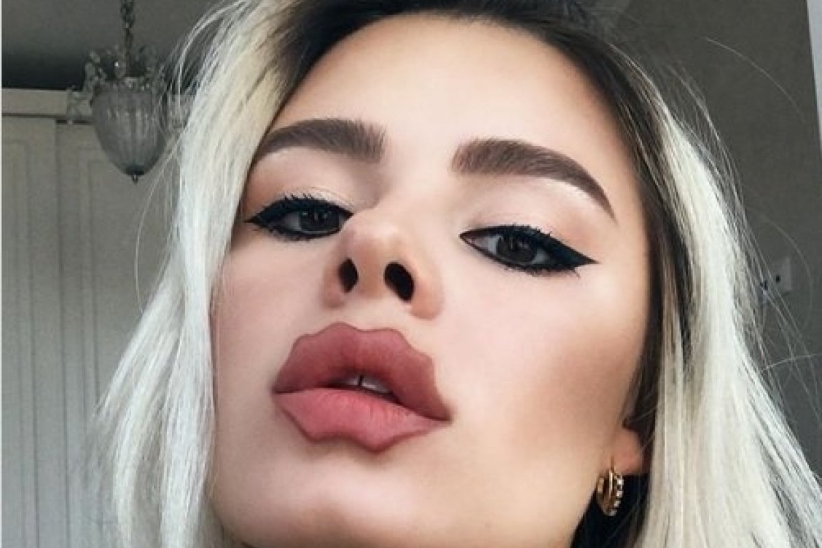 Resultado de imagem para labios do diabo