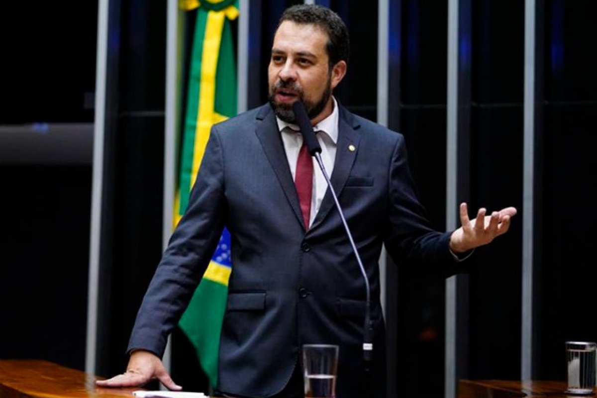 [Vídeo: Guilherme Boulos é eleito vice-presidente da Comissão Mista 'Minha Casa, Minha Vida']