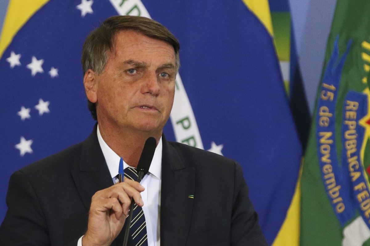 [PF pediu operação de busca e apreensão contra Bolsonaro e aliados há duas semanas]