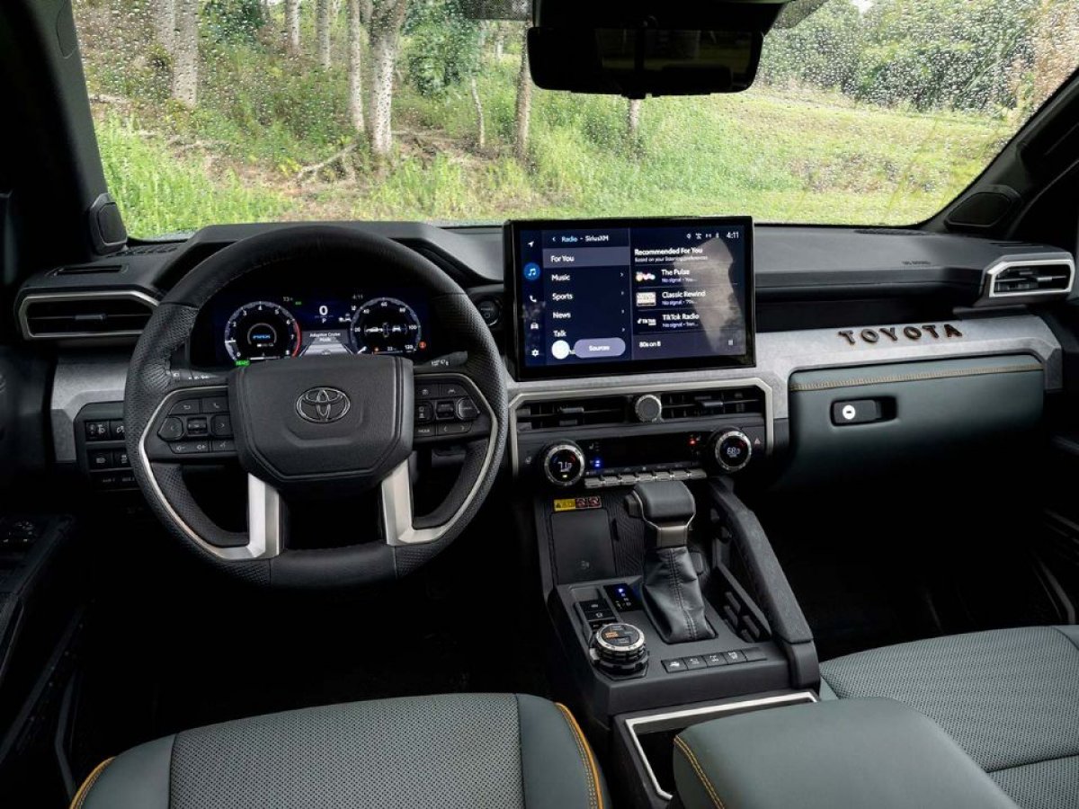 [Toyota mostra nova Tacoma nos EUA, modelo que pode inspirar Hilux no Brasil ]