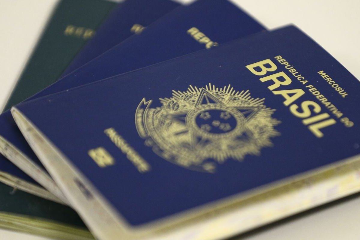 [Brasil pode alcançar 1 milhão de vistos norte-americanos em 2023 ]