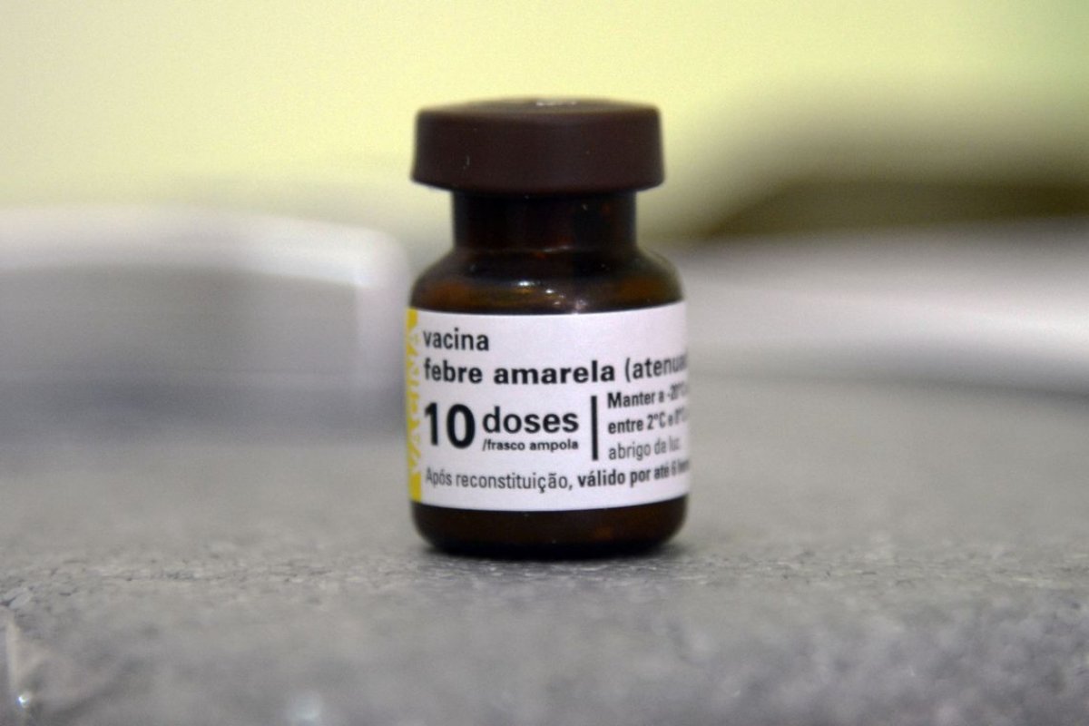 [Saúde amplia público para vacinas contra febre amarela e gripe]
