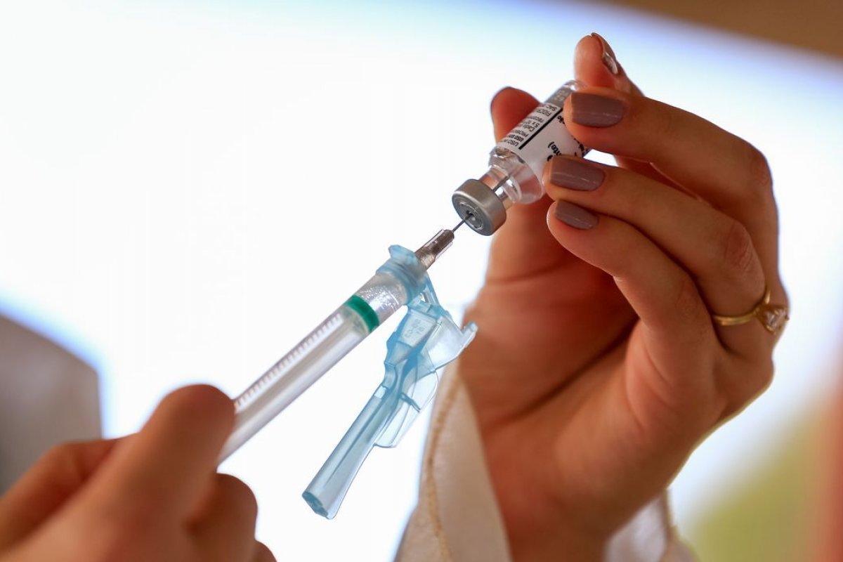 [Salvador continua vacinação contra a Covid-19 e gripe nesta sexta-feira (16)]