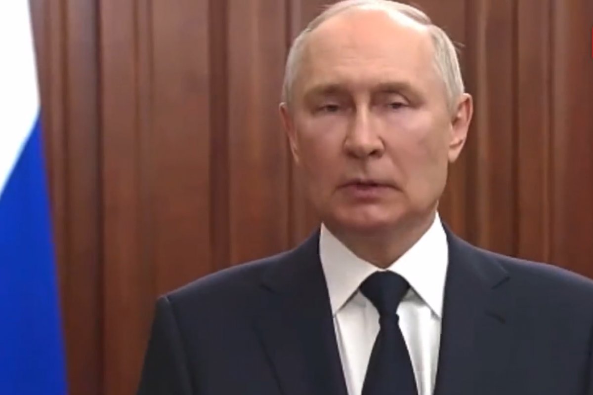 [Vídeo: Putin diz que soldados do grupo Wagner podem se juntar ao Exército Russo, ir para casa ou para Belarus]