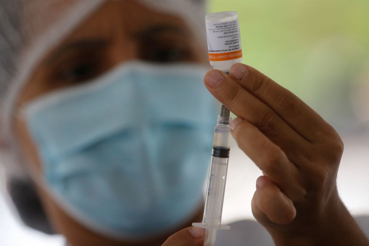 [Confira os postos de vacinação de Covid-19 e gripe em Salvador nesta quinta-feira (20)]