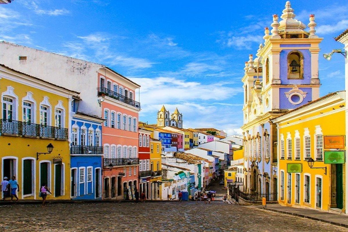 [Turismo na Bahia supera média nacional e cresce 15,5% no 1º trimestre de 2023]