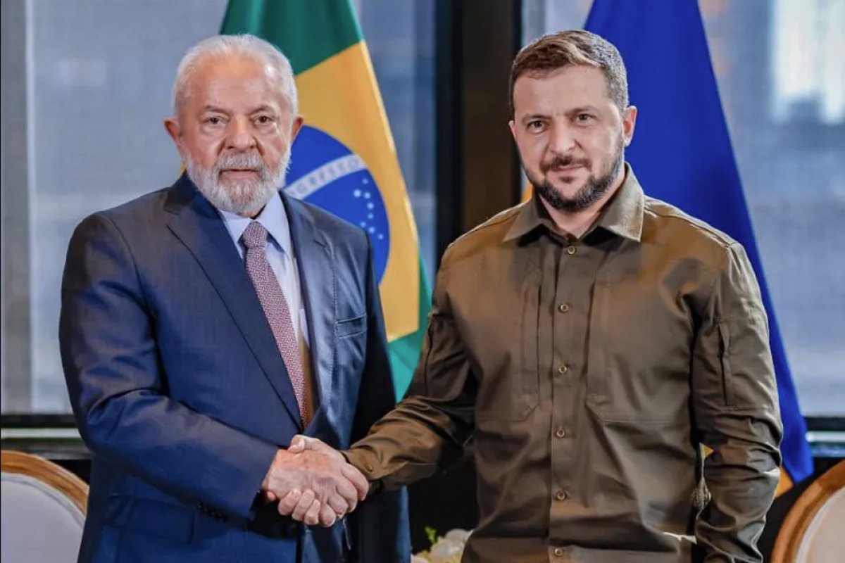 [Lula e Zelensky realizam reunião amistosa e debatem caminhos para o fim da guerra na Ucrânia]