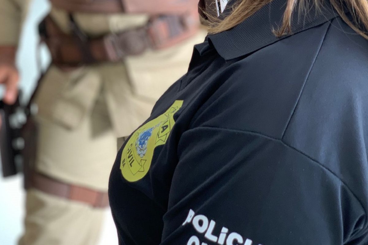 [Investigado por homicídio é preso em flagrante por tráfico de drogas ]