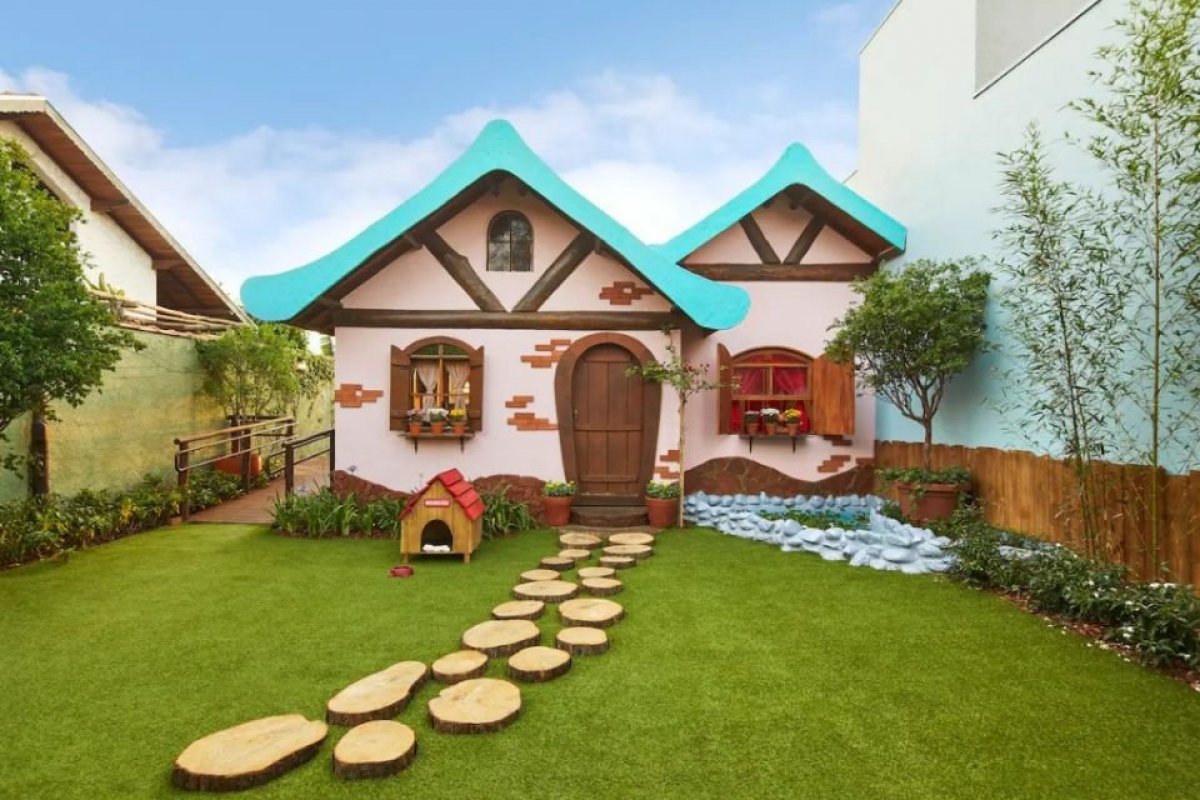 [Graças a uma parceria do Airbnb e a Mauricio de Sousa Produções, a casa da Mônica está disponível para quem quiser se hospedar! ]