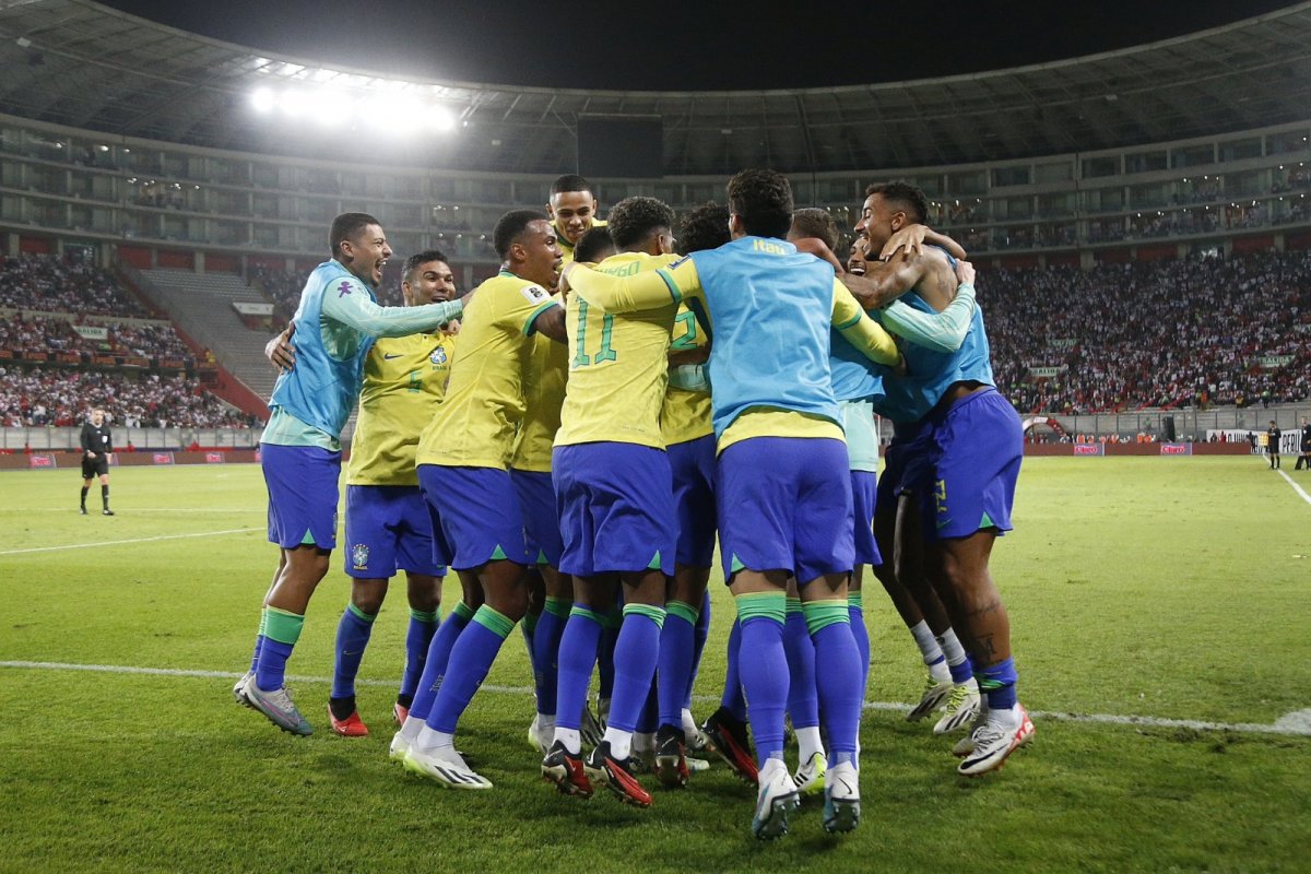[Ranking da Fifa: Brasil cai para 5º lugar após derrotas nas eliminatórias]