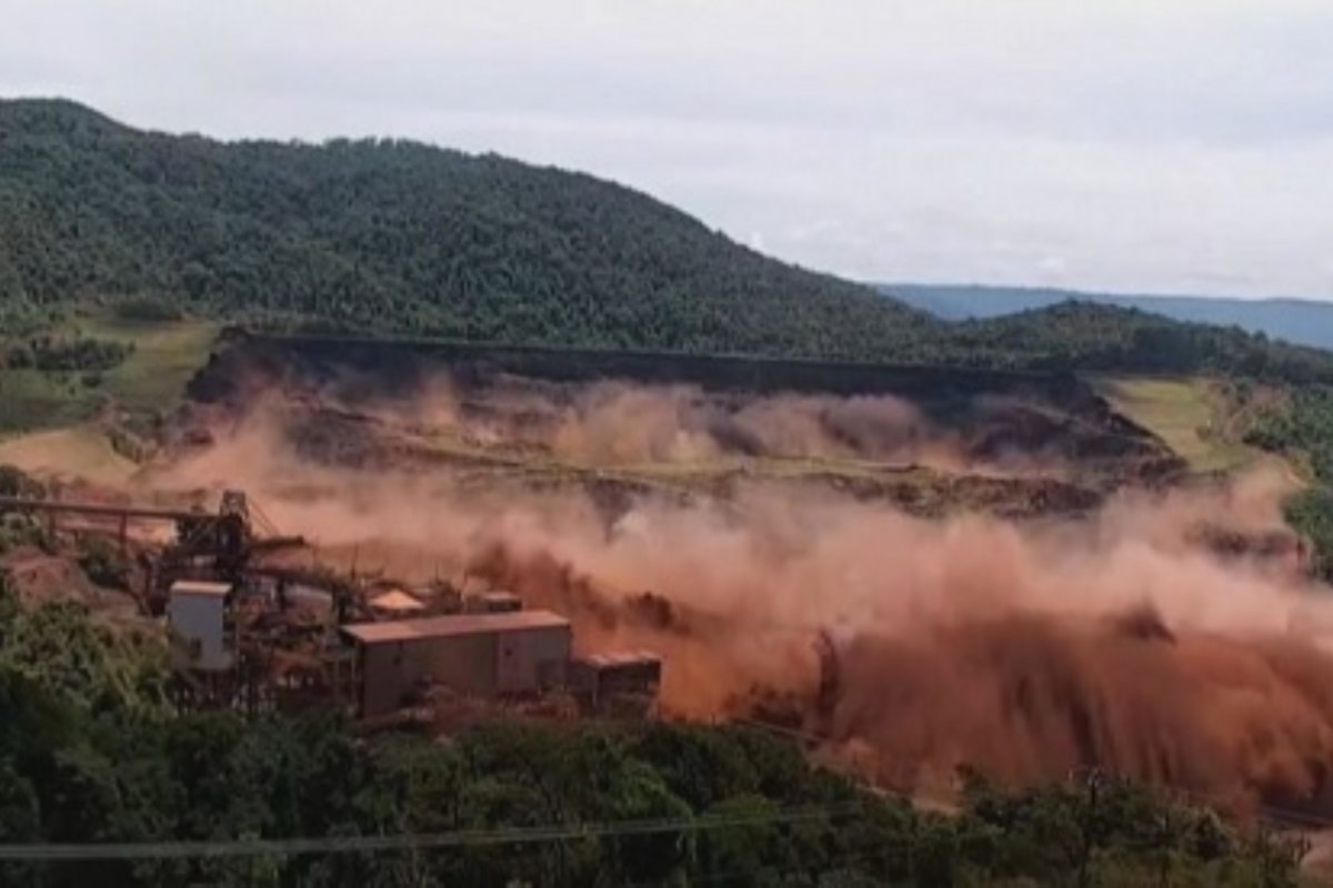 [Justiça determina inclusão de indígenas em estudos de danos de desastre da barragem em Brumadinho]
