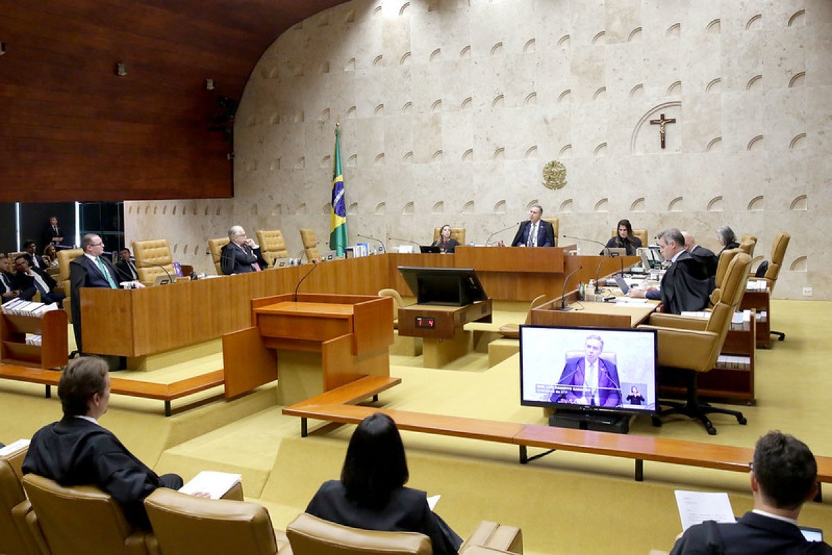 [Revisão da vida toda voltará ao plenário do STF e julgamento é adiado de novo]
