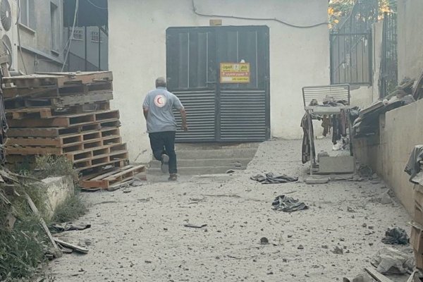 [Israel bombardeia Gaza pelo 2º dia seguido após o fim da trégua com o Hamas]