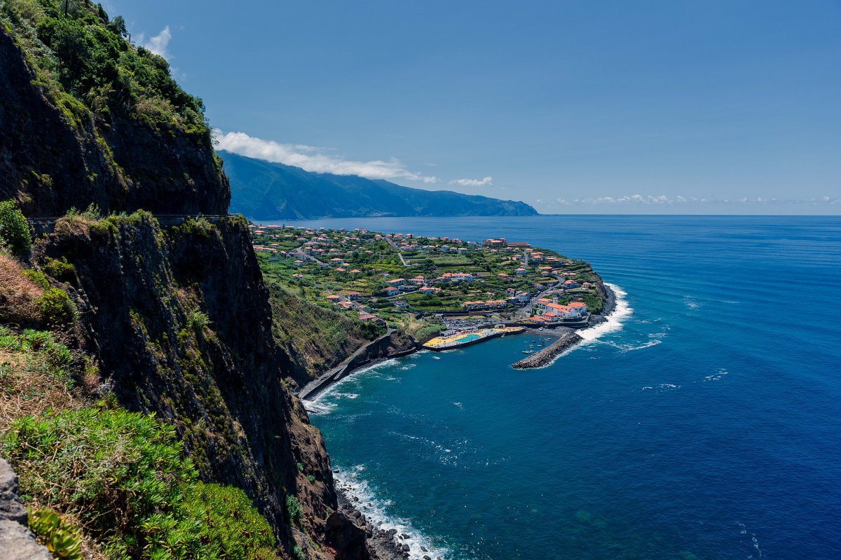 [Com clima ameno o ano inteiro, Ilha da Madeira é opção para fugir do inverno europeu! ]