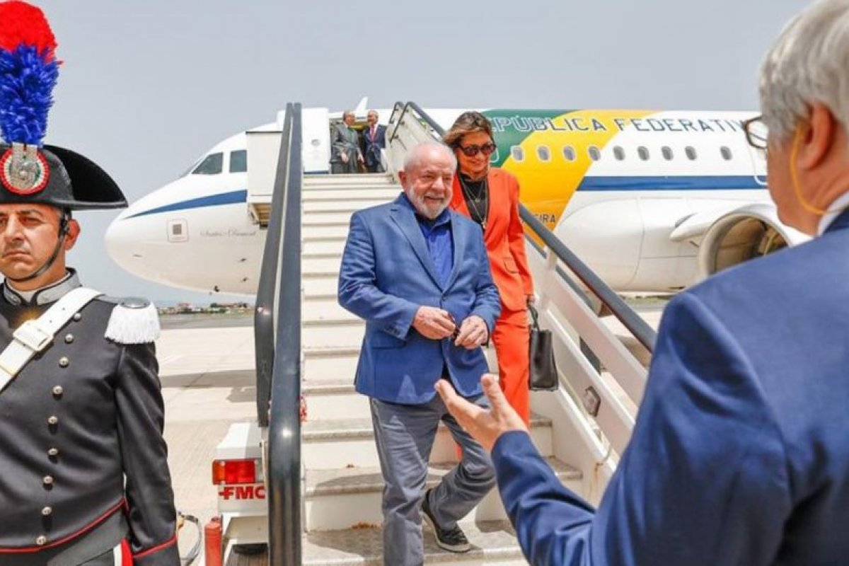 [Lula dedica mais de dois meses a viagens em seu primeiro ano de terceiro mandato]