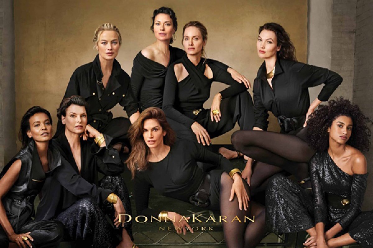 [Primavera/verão 2024 de Donna Karan homenageia supermodelos de diferentes décadas! ]