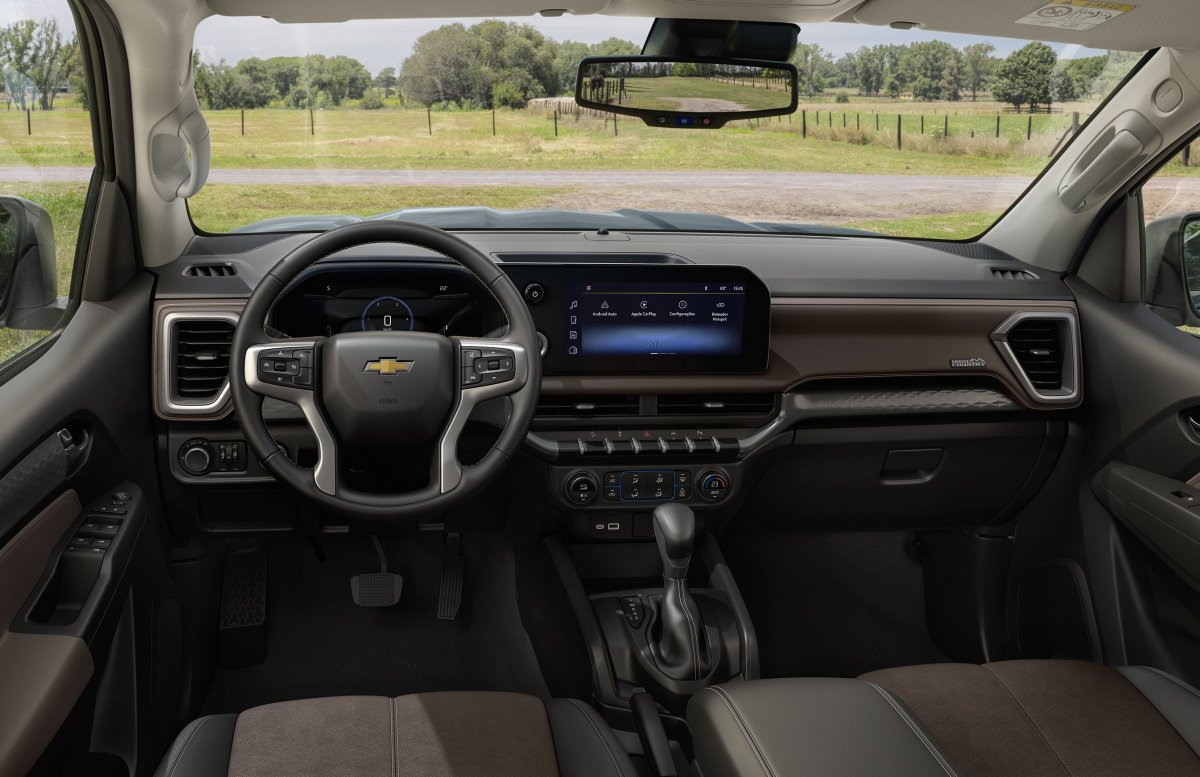 [Nova Chevrolet S10 terá visual, painel e até mudanças no motor turbodiesel ]