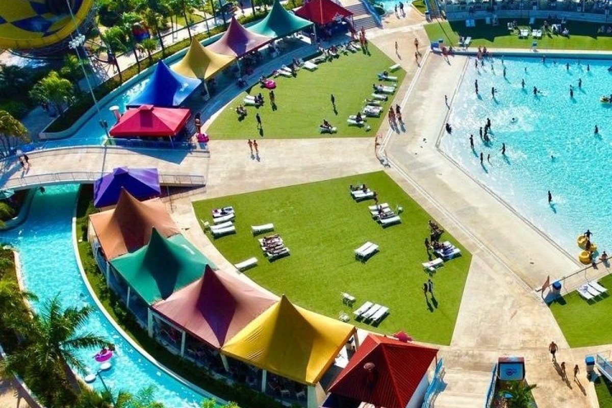 [Com investimento de R$ 200 milhões, Parque Aquático Wet'n Wild ganhará hotel de 330 quartos!]