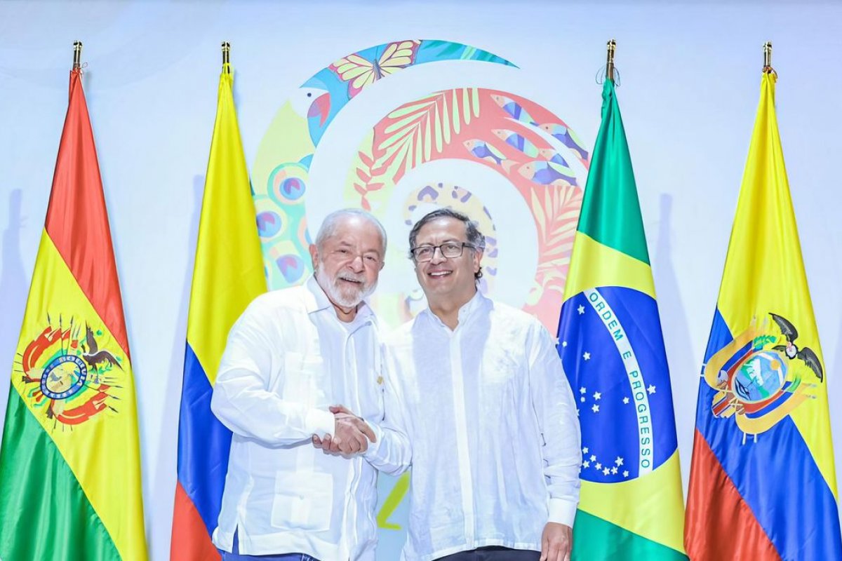 [Lula realiza visita oficial à Colômbia nesta terça (16)]