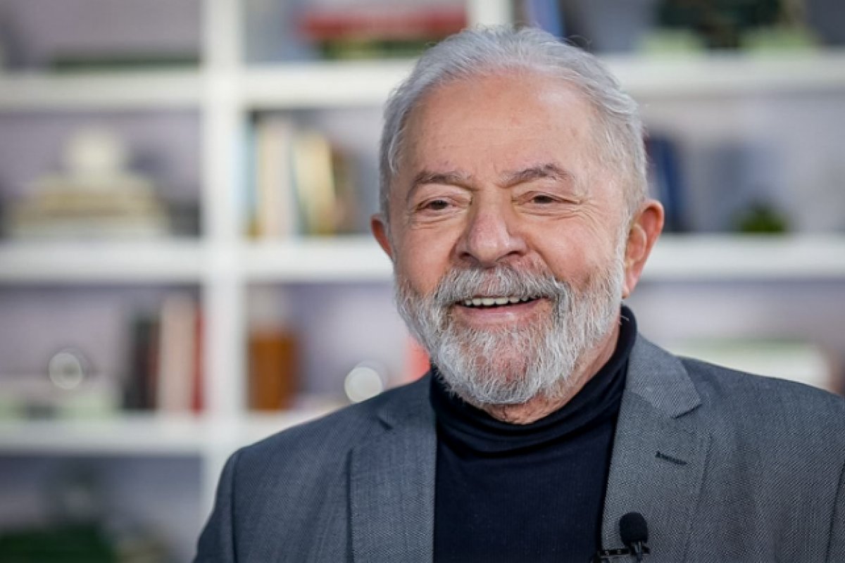 [Presidente Lula é presença confirmada na abertura de feira literária na Colômbia! ]