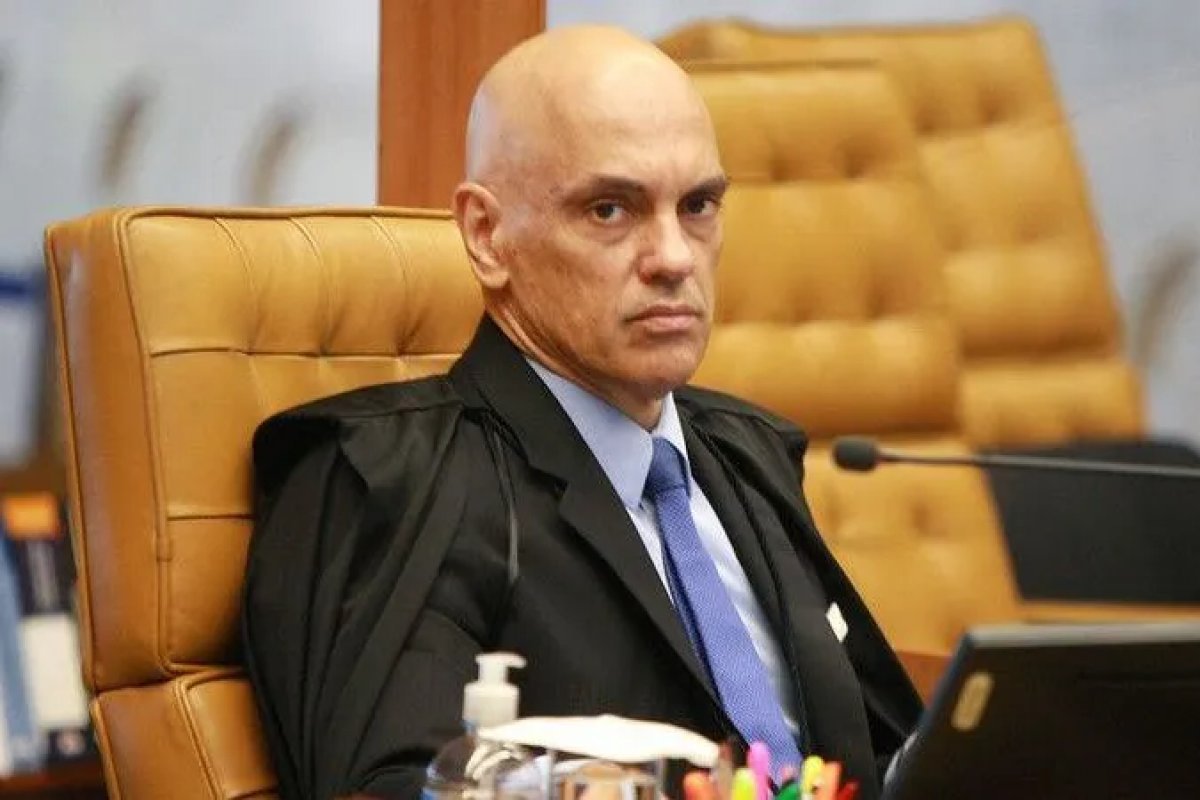 [Moraes diz que Justiça está acostumada a combater 'mercantilistas estrangeiros' e 'políticos extremistas']