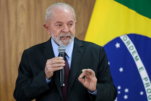 [Lula diz que 'família é sagrada' ao defender manutenção de saidinha de presos]
