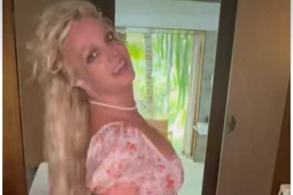 [Livre de sua tutela, Britney Spears perde disputa judicial para o pai e terá que pagar quantia milionária a ele! ]