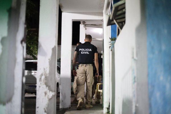 [Homem é preso em operação contra a exploração sexual infantojuvenil no bairro de Itapuã]