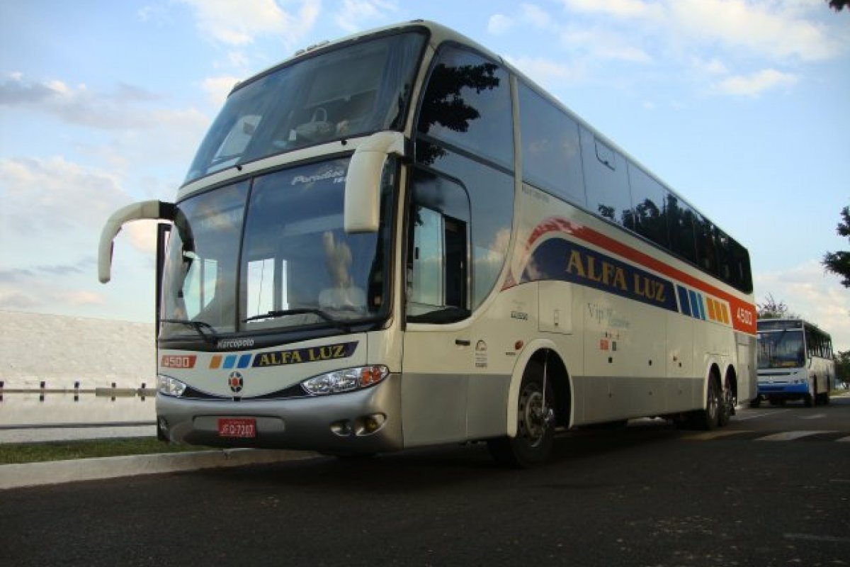 [Viagens terrestres interestaduais crescem 12%]