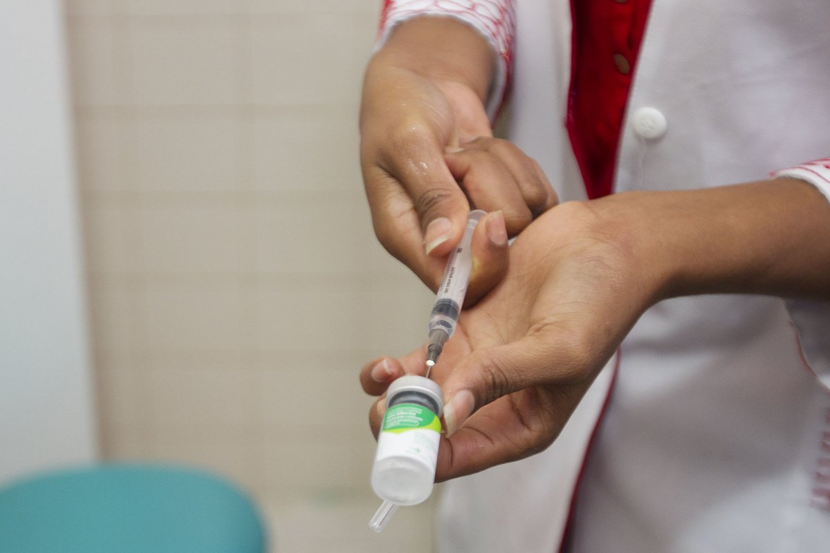 [Prefeitura de Lauro de Freitas suspende campanha de vacinação contra H1N1]