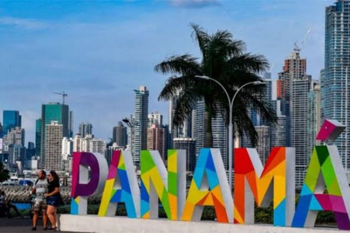 [Panamá resolve criar rodízio entre homens e mulheres para diminuir a circulação de pessoas]