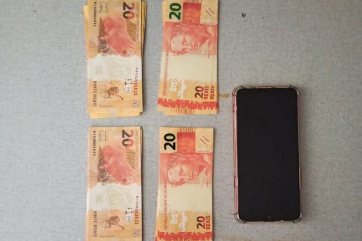 [Polícia apreende quantia de R$ 1 mil em notas falsas no norte da Bahia]