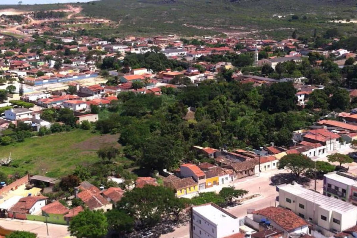 Morro do Chapéu confirma primeiro caso