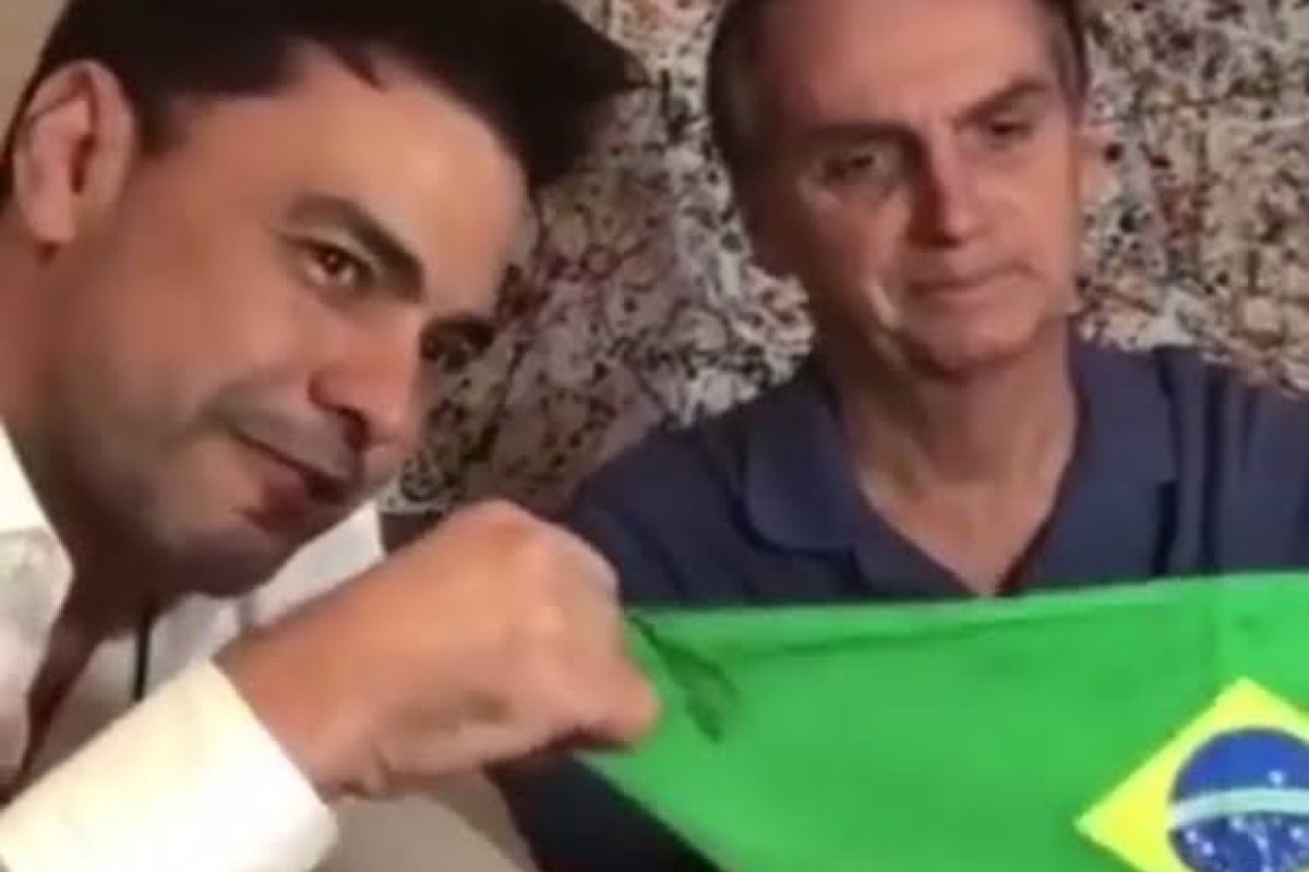 [Zezé di Camargo grava vídeo em que diz que “votaria outra vez em Bolsonaro”]