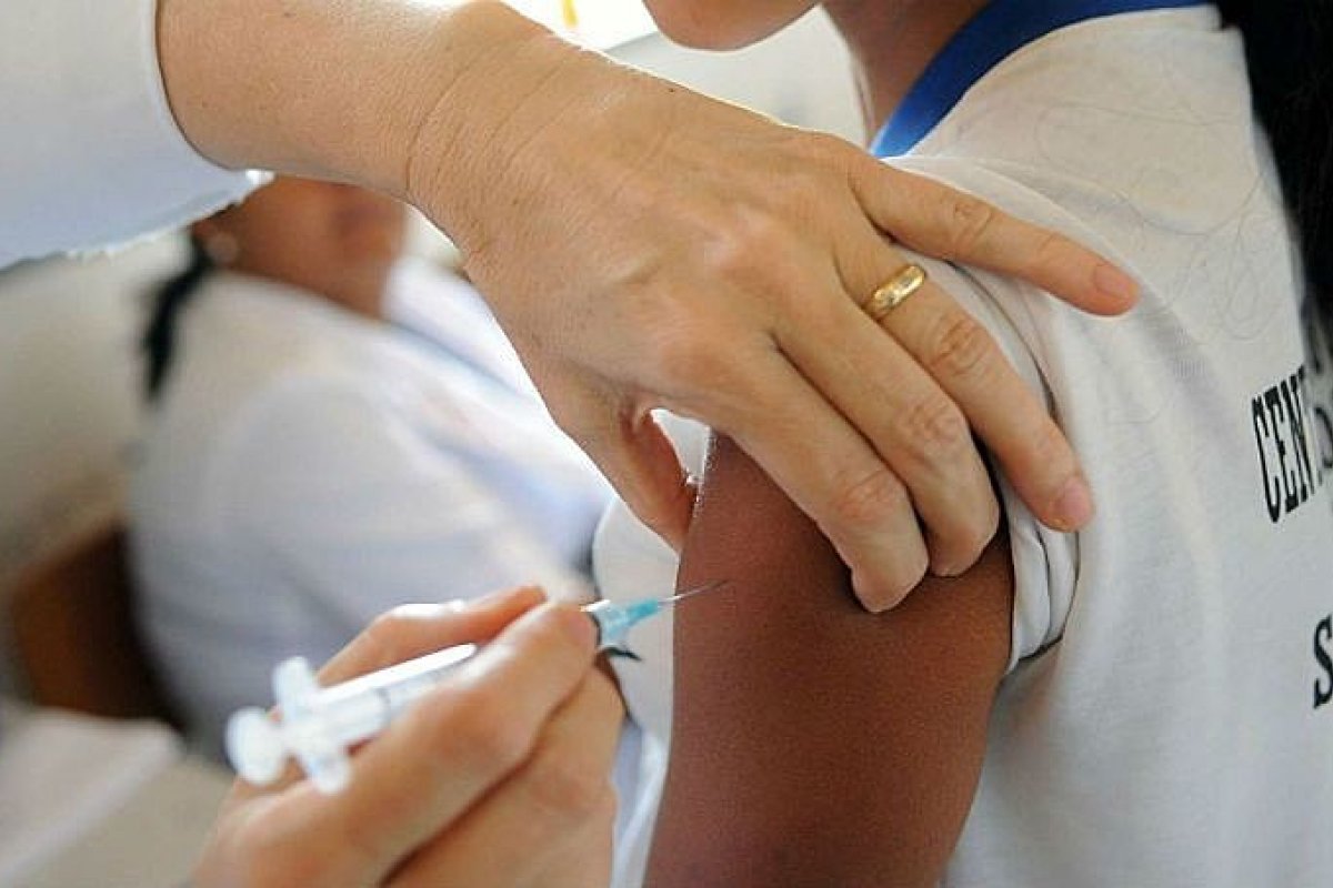 [Vacina contra meningite passa a ser disponibilizada em Salvador ]