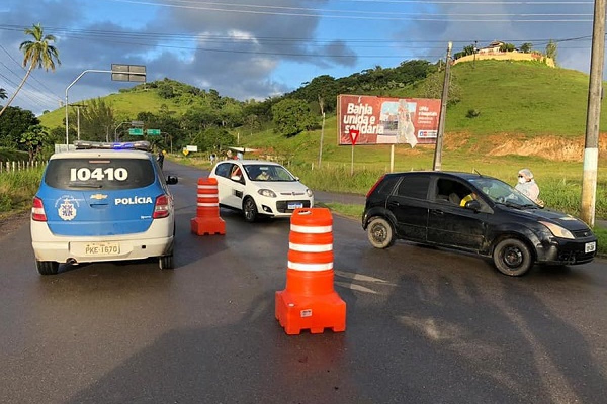 [Prefeitura de Nazaré, no leste da Bahia, instala nova barreira sanitária como medida contra covid-19]