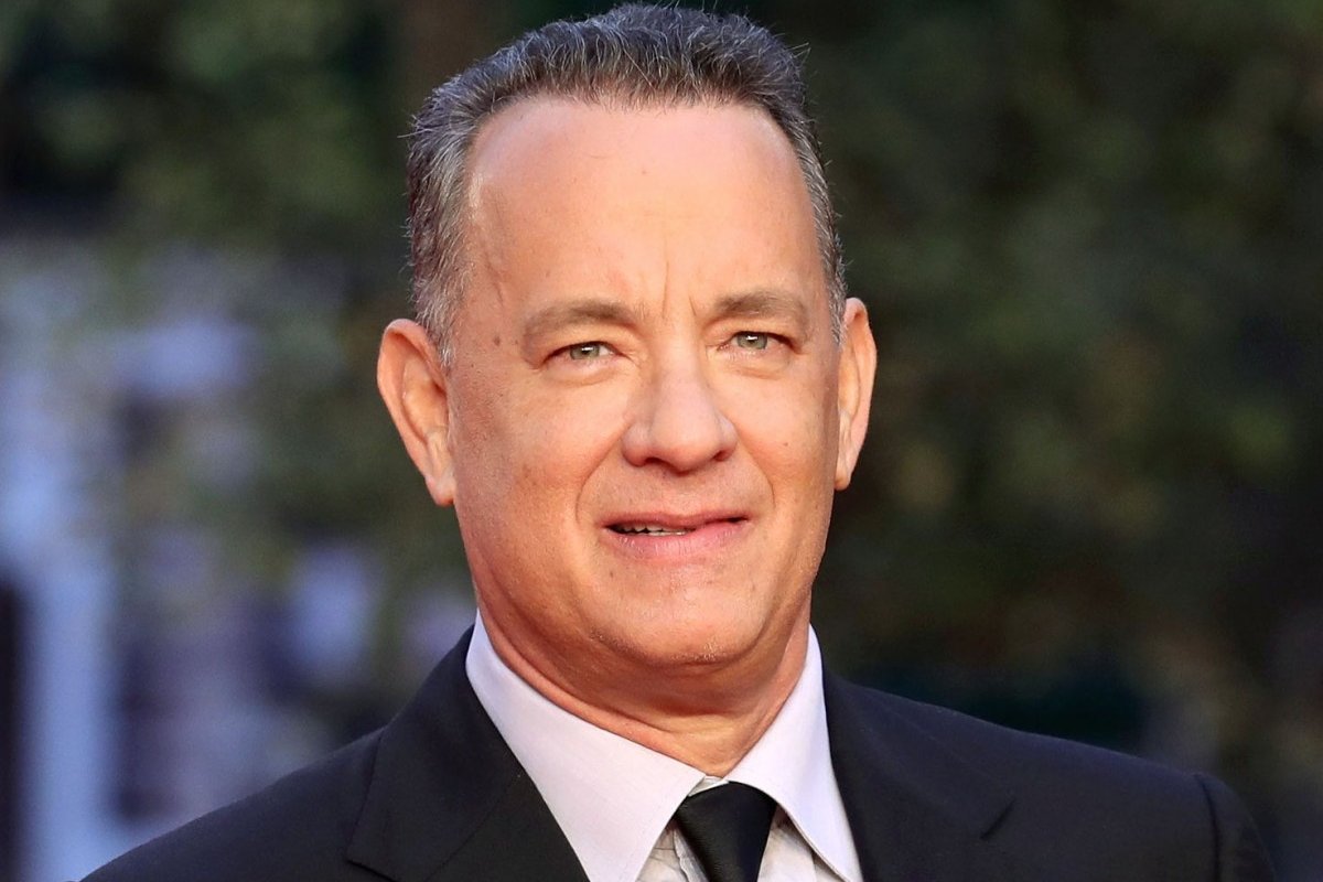 [Anônimos nas redes sociais, grupo acusa Tom Hanks de ser pedófilo]