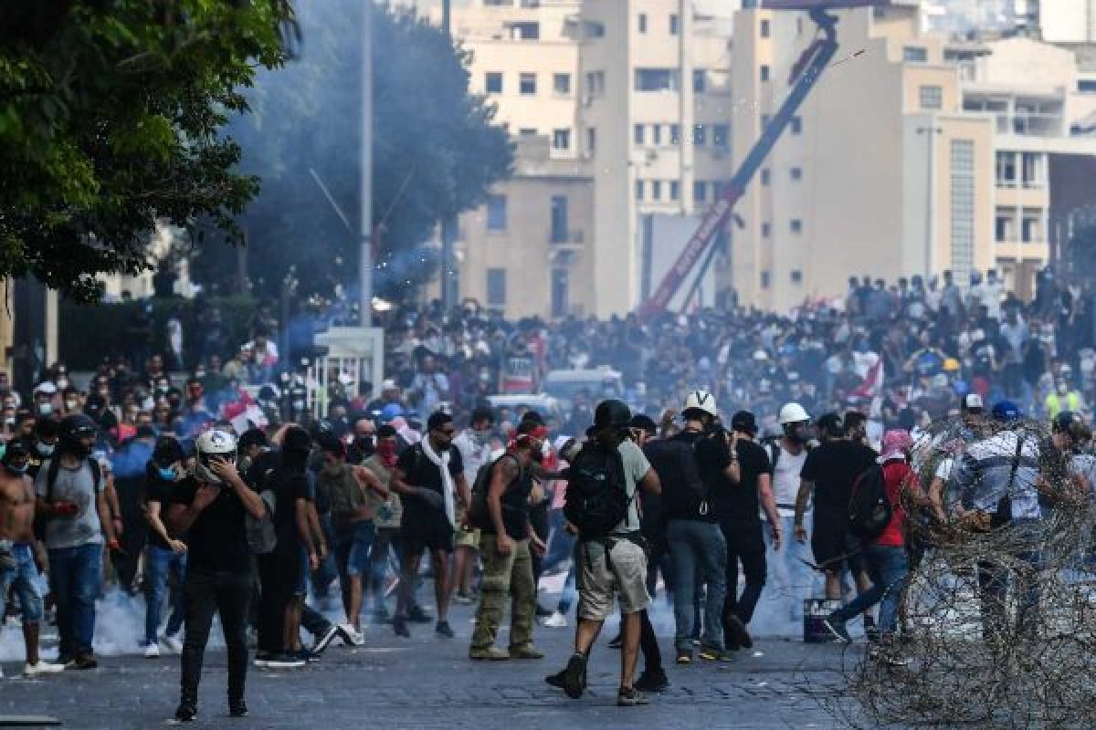 [Beirute tem segundo dia consecutivo de protestos registrado no último domingo (9)]
